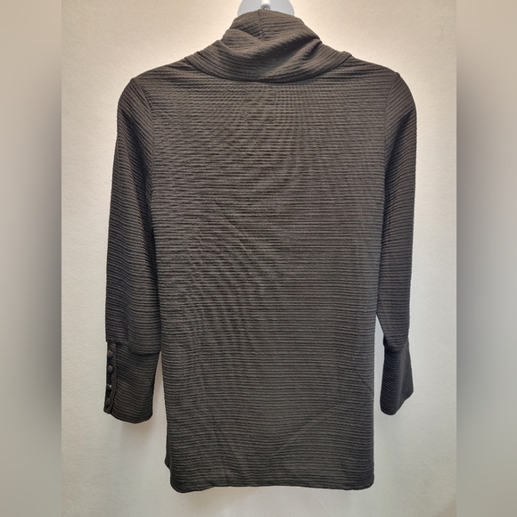 NEW YORK LAUNDRY Women's Size XL Black Sharktooth Hem Cowlneck Top/Tunic - Picture 2 of 10